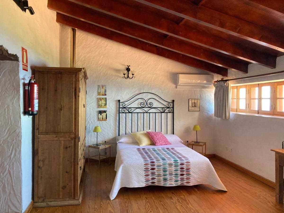 Casas Anton & Maria Guest House El Pinar  Exterior photo