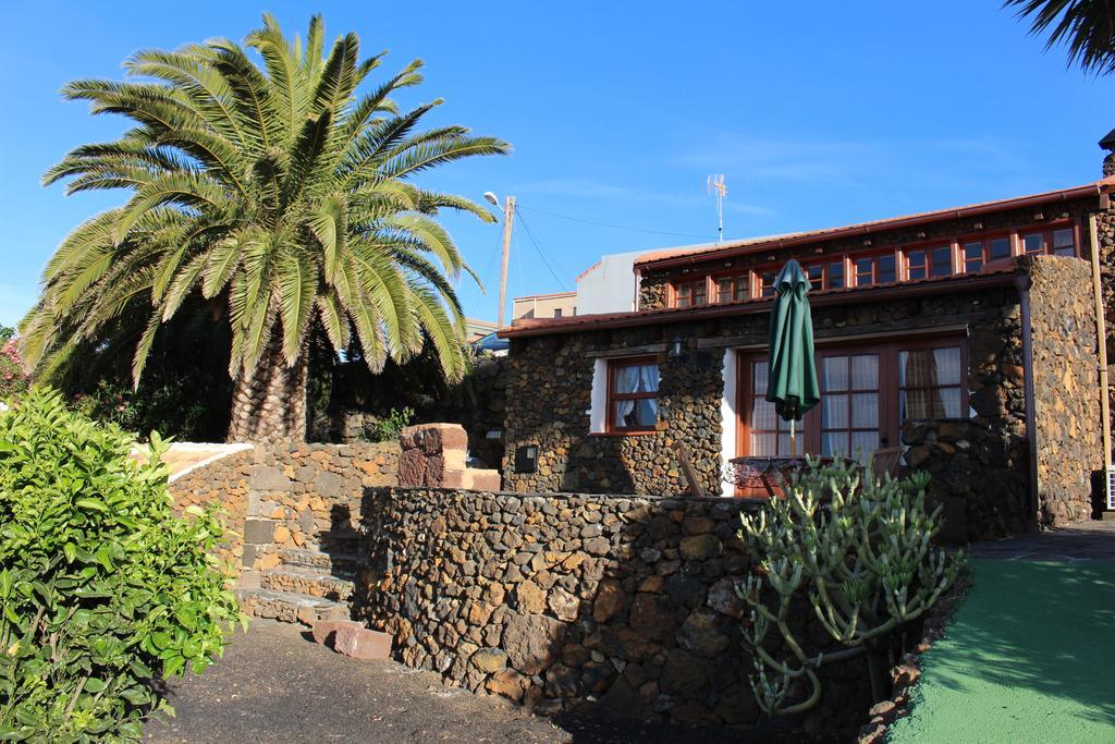 Casas Anton & Maria Guest House El Pinar  Exterior photo